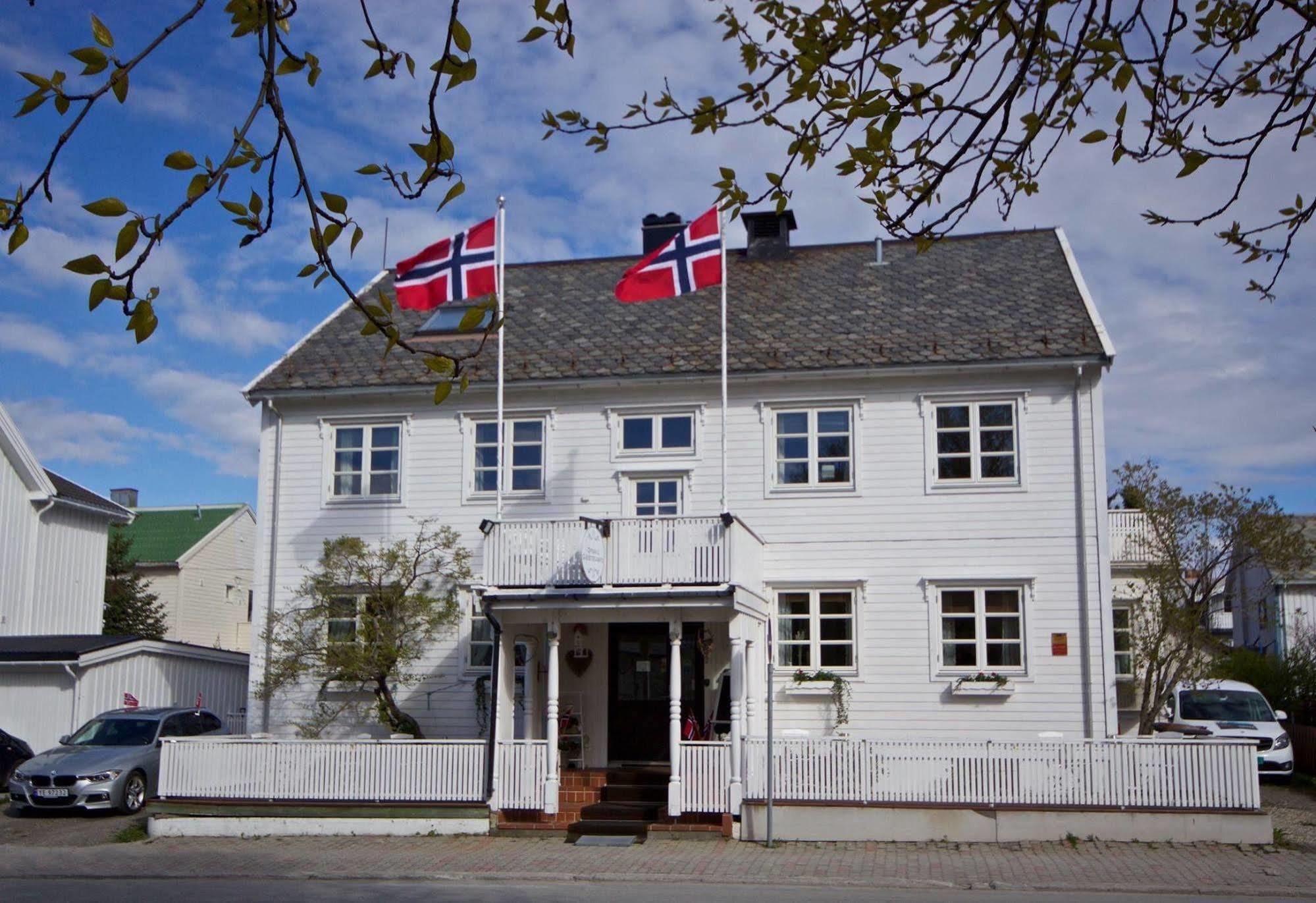 Opsahl Gjestegaard Bodø Esterno foto