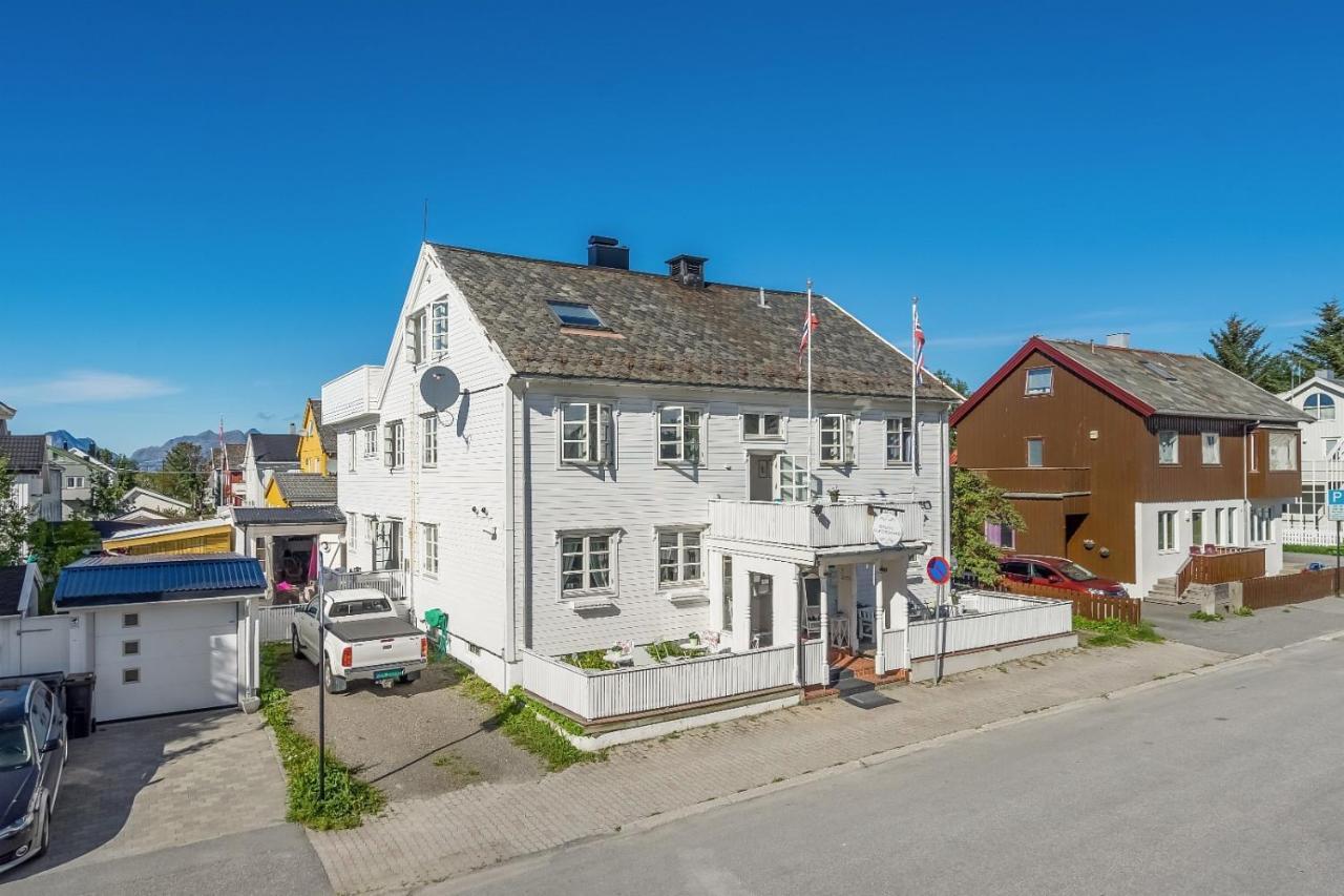 Opsahl Gjestegaard Bodø Esterno foto